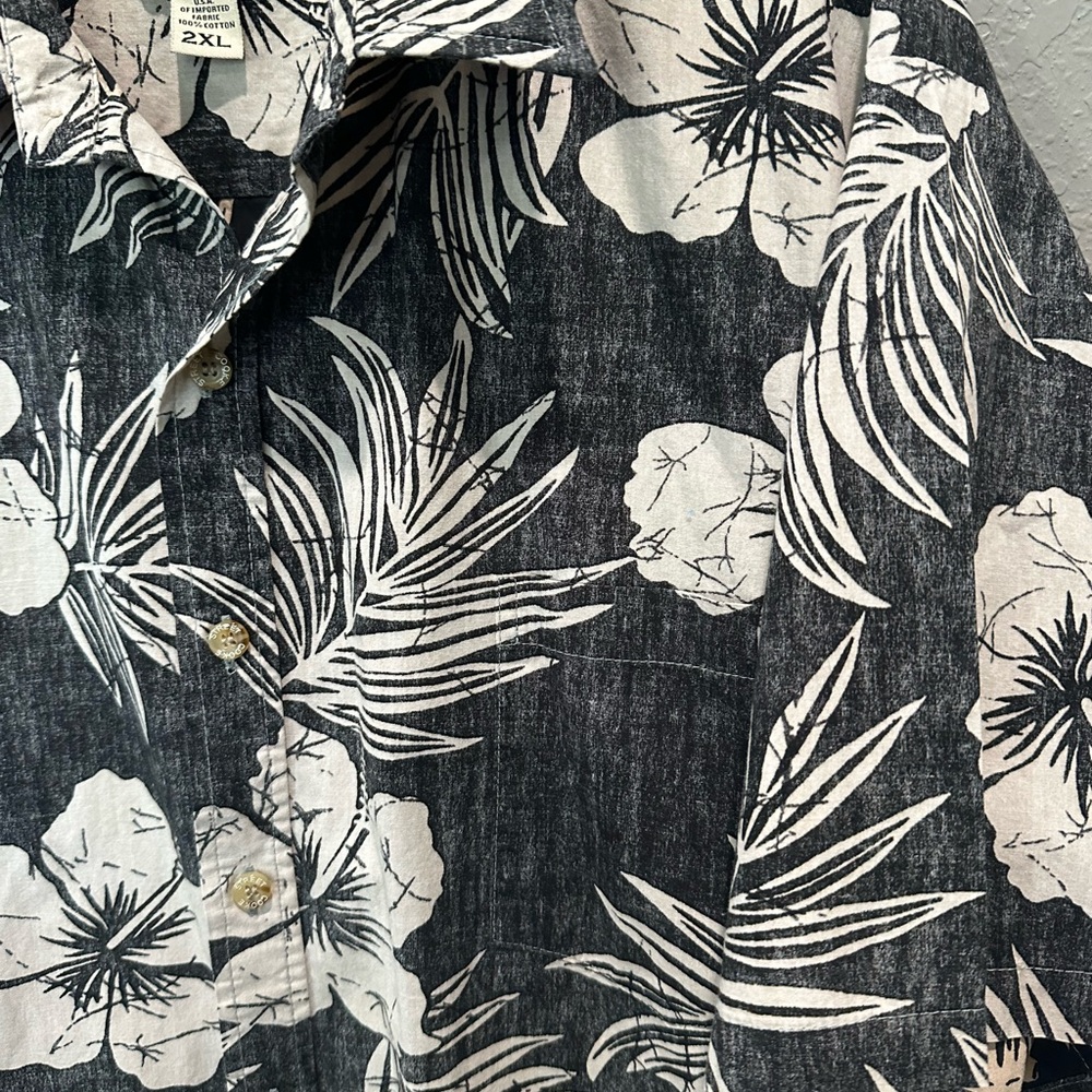 Cooke Street Honolulu Mens 2XL Hawaiian shirt - Picture 3 of 8